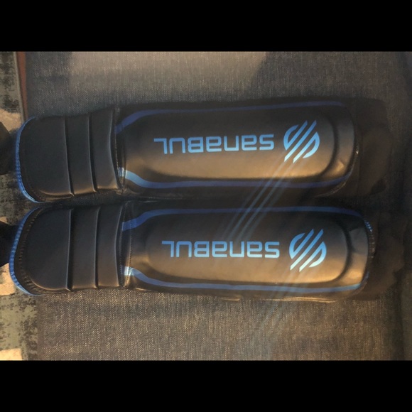 Sanabul kickboxing MMA Shin Guards - Picture 2 of 4